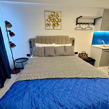 Voulis 45 Plaka Suite By Zeussuites Atena Exterior foto