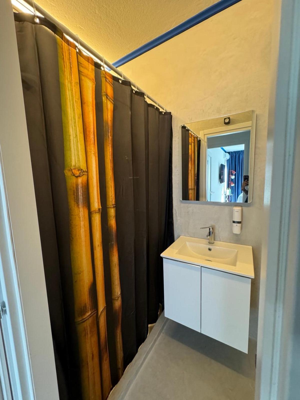 Voulis 45 Plaka Suite By Zeussuites Atena Exterior foto