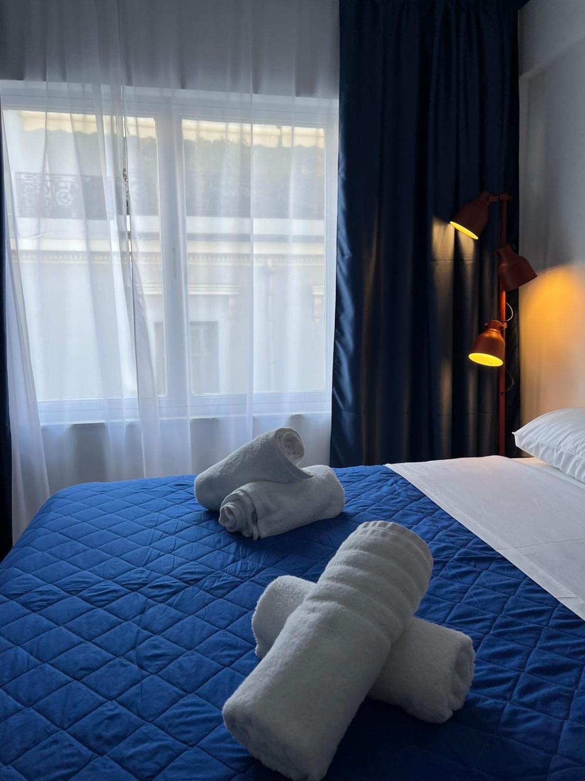 Voulis 45 Plaka Suite By Zeussuites Atena Exterior foto