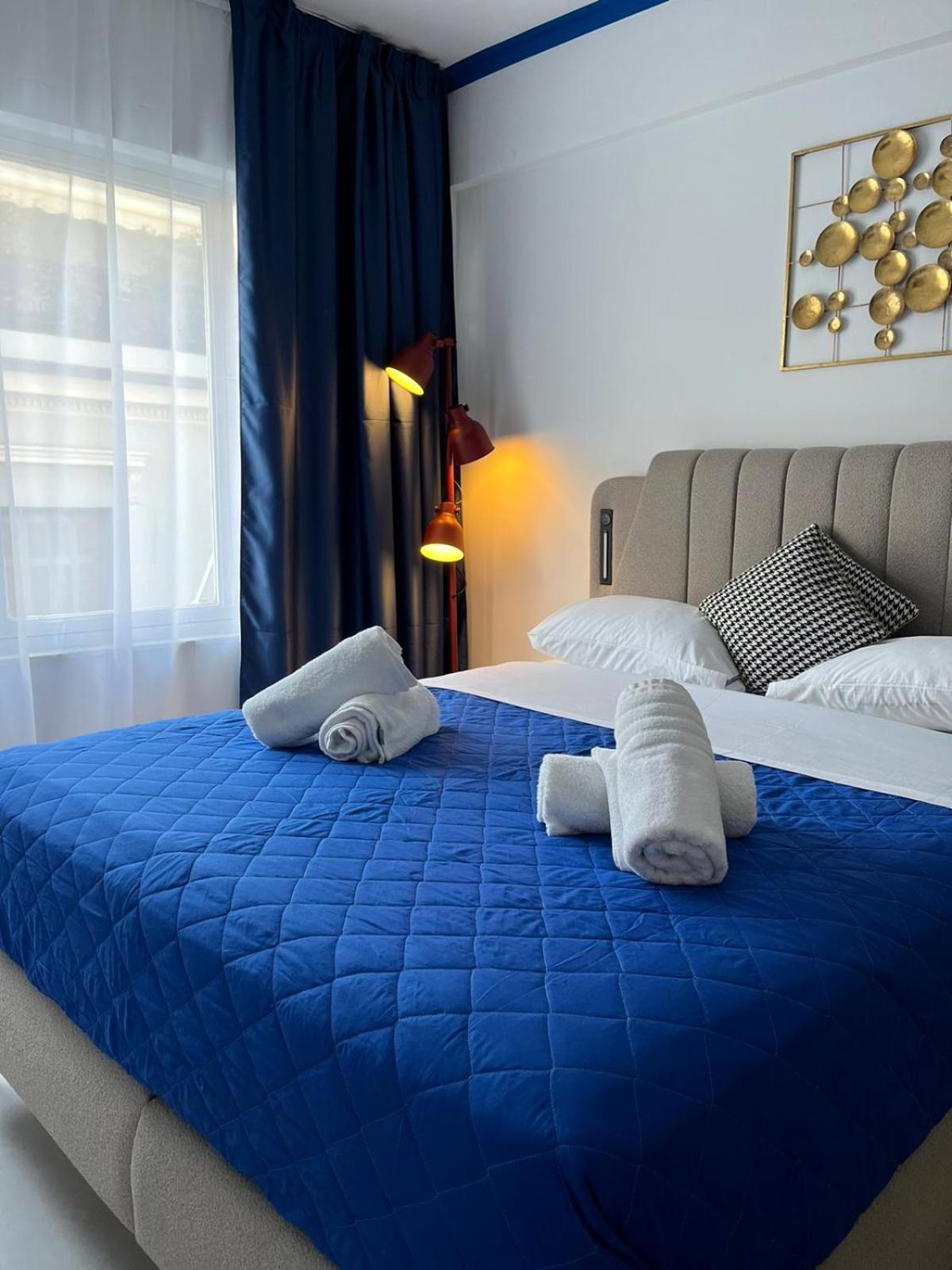 Voulis 45 Plaka Suite By Zeussuites Atena Exterior foto